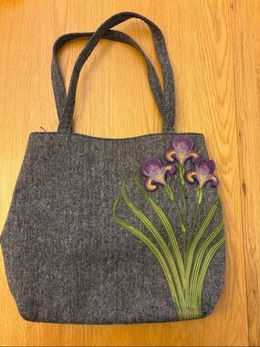 Vintage Lulu Guinness Purple Iris Embroidered Gray Tote Bag